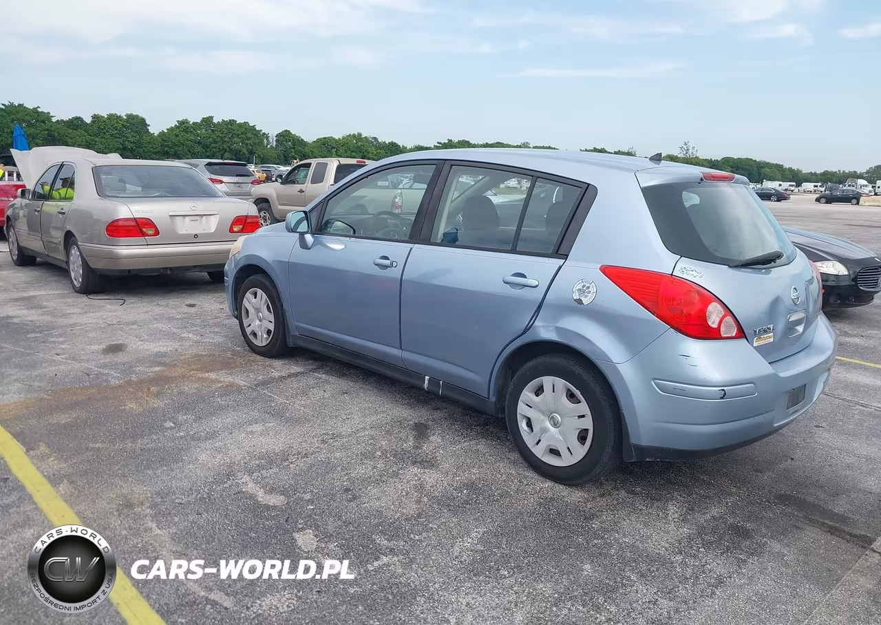 2011 Nissan Versa 1.8S VIN:3N1BC1CP9BL492311 - 3