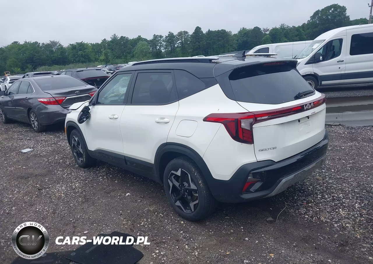 2025 Kia Seltos S VIN:KNDEUCAA6S7705155 - 3