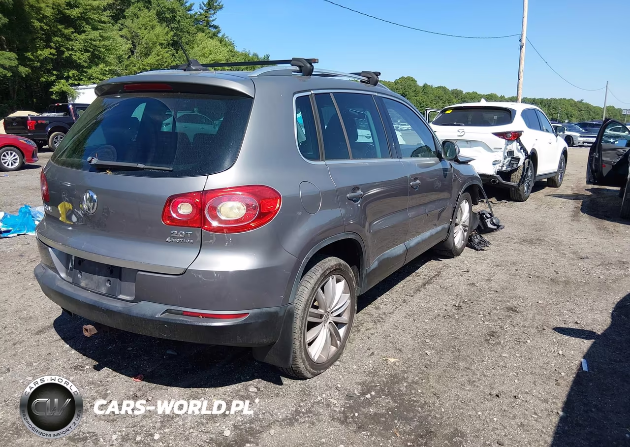 2009 Volkswagen Tiguan Se VIN:WVGBV75N49W528699 - 4