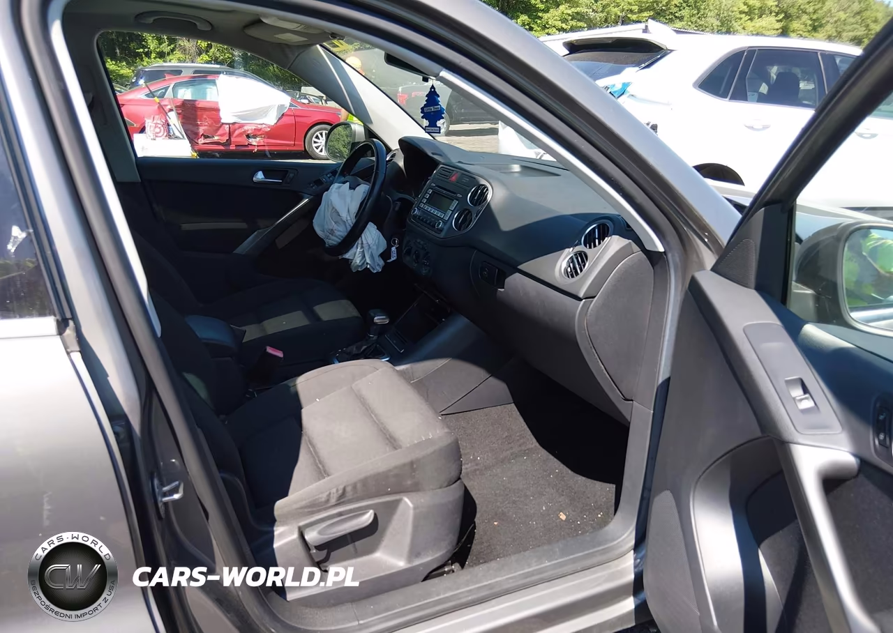 2009 Volkswagen Tiguan Se VIN:WVGBV75N49W528699 - 5
