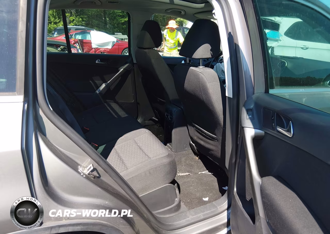 2009 Volkswagen Tiguan Se VIN:WVGBV75N49W528699 - 8