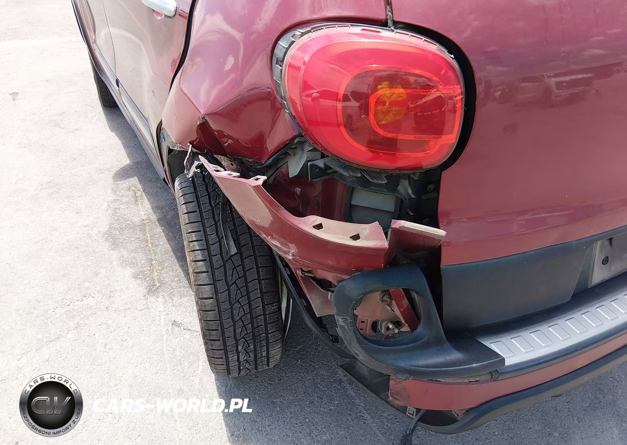 2015 Fiat 500L Urbana Trekking VIN:ZFBCFADH7FZ031559 - 19