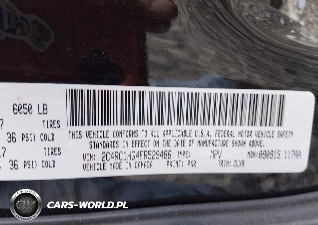 2015 Chrysler Town & Country S VIN:2C4RC1HG4FR529486 - 9