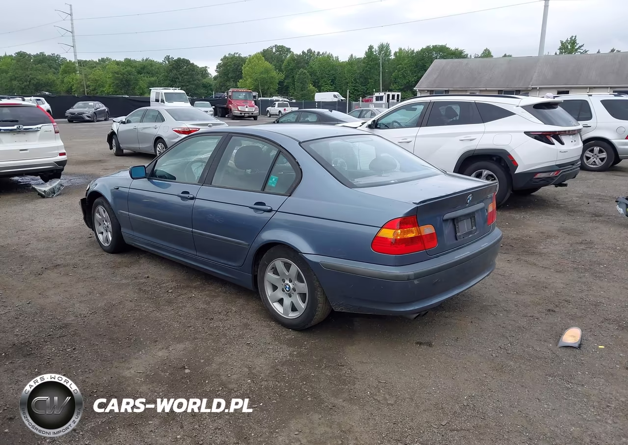 2002 BMW 3 Series 325I VIN:WBAEV33402KL67279 - 3