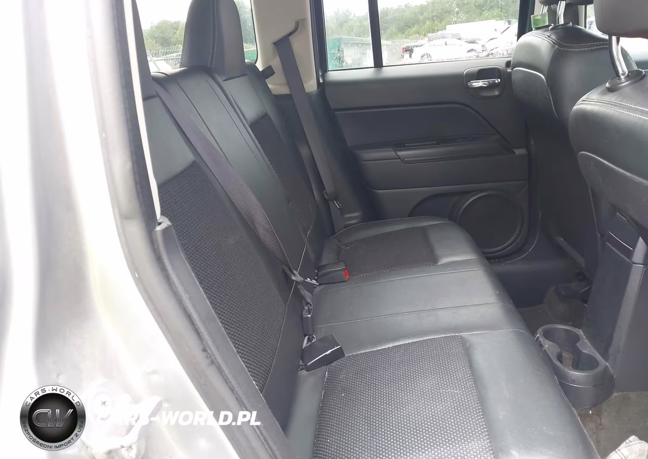 2016 Jeep Patriot Sport Se VIN:1C4NJPBA7GD774931 - 8