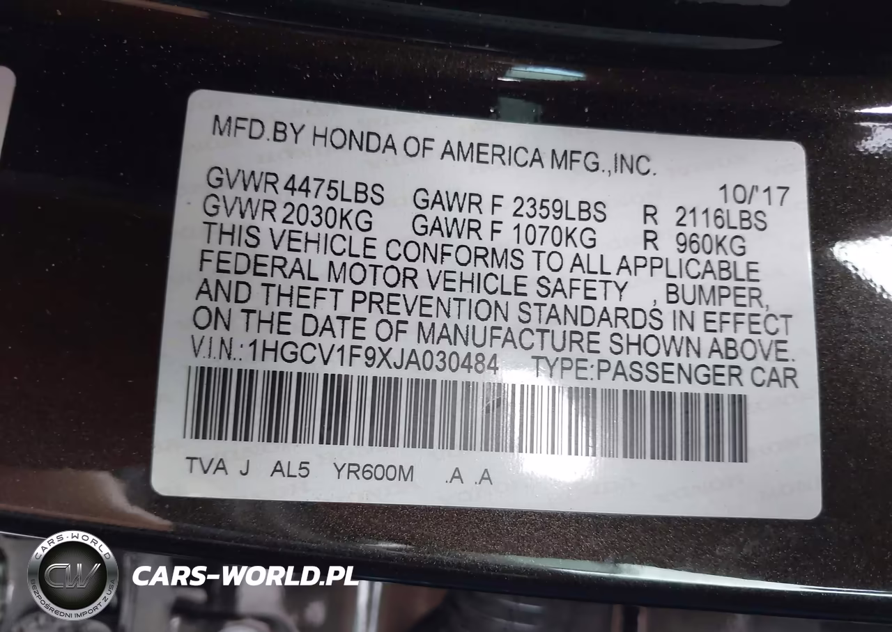 2018 Honda Accord Touring VIN:1HGCV1F9XJA030484 - 9