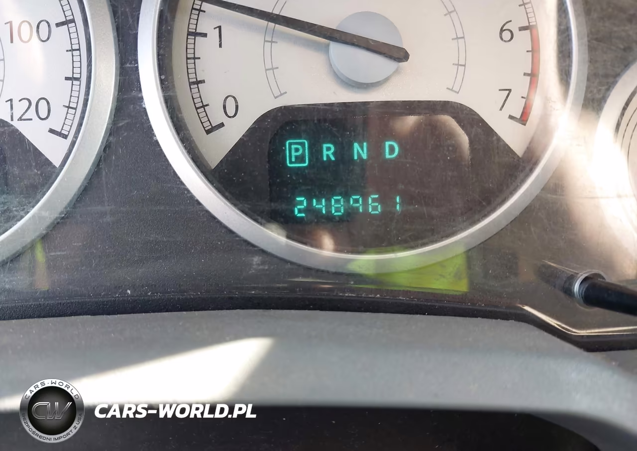 2008 Chrysler Town & Country Touring VIN:2A8HR54P68R730406 - 7