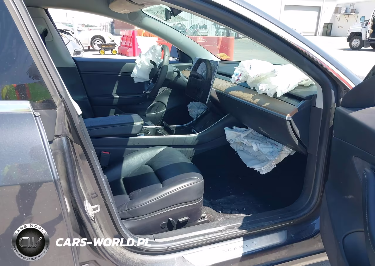 2020 Tesla Model 3 Long Range Dual Motor All-Wheel Drive VIN:5YJ3E1EB2LF533360 - 5