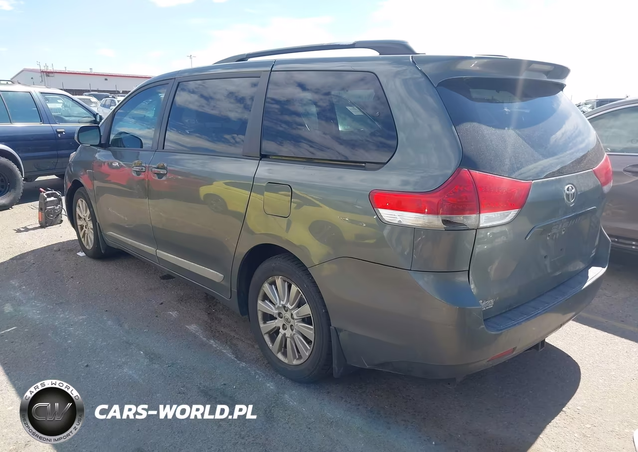2013 Toyota Sienna Le 7 Passenger VIN:5TDJK3DC2DS060045 - 14