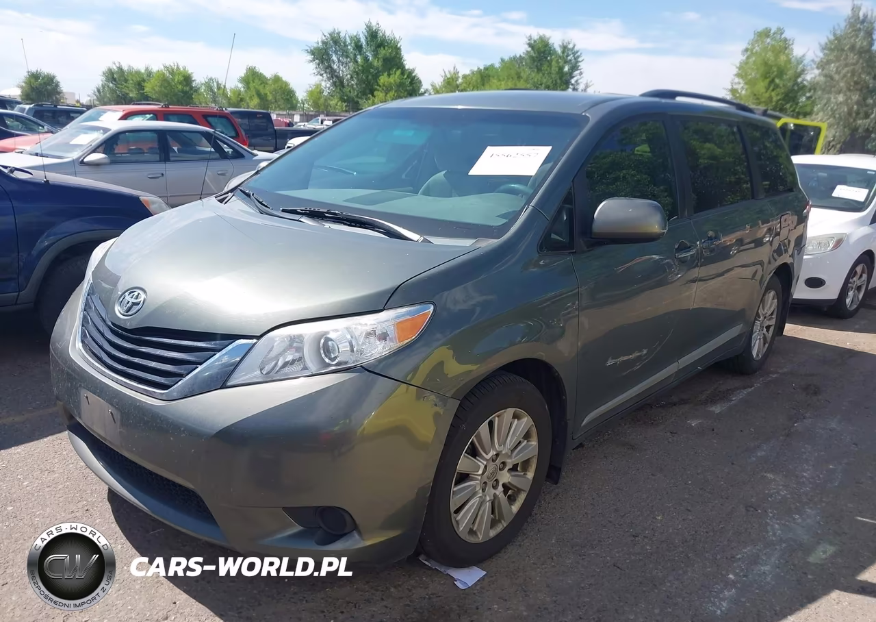 2013 Toyota Sienna Le 7 Passenger VIN:5TDJK3DC2DS060045 - 2