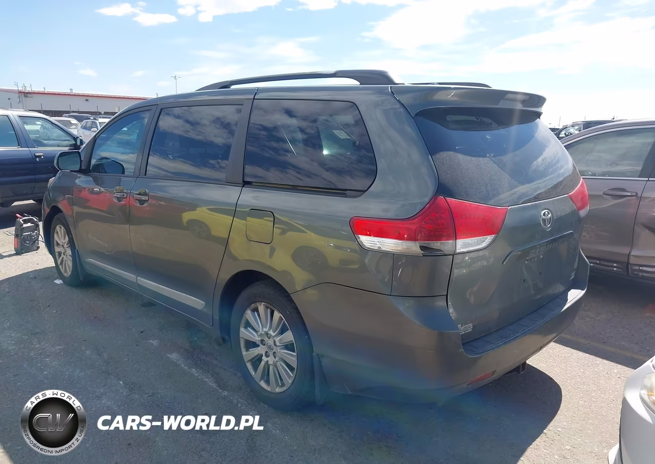 2013 Toyota Sienna Le 7 Passenger VIN:5TDJK3DC2DS060045 - 3