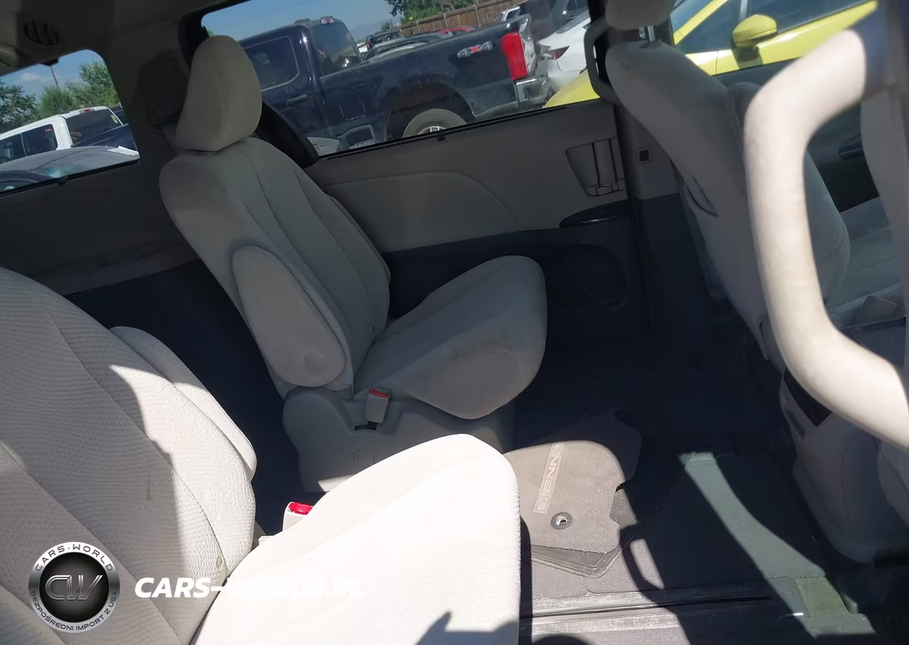 2013 Toyota Sienna Le 7 Passenger VIN:5TDJK3DC2DS060045 - 8