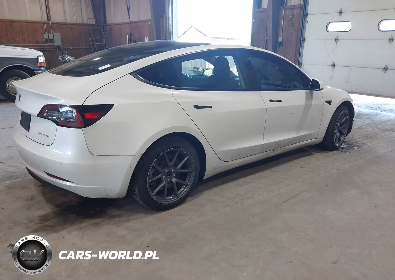2022 Tesla Model 3 Long Range Dual Motor All-Wheel Drive VIN:5YJ3E1EB7NF183341 - 4