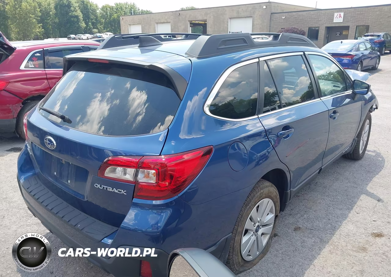 2019 Subaru Outback 2.5I Premium VIN:4S4BSAFC9K3222690 - 4