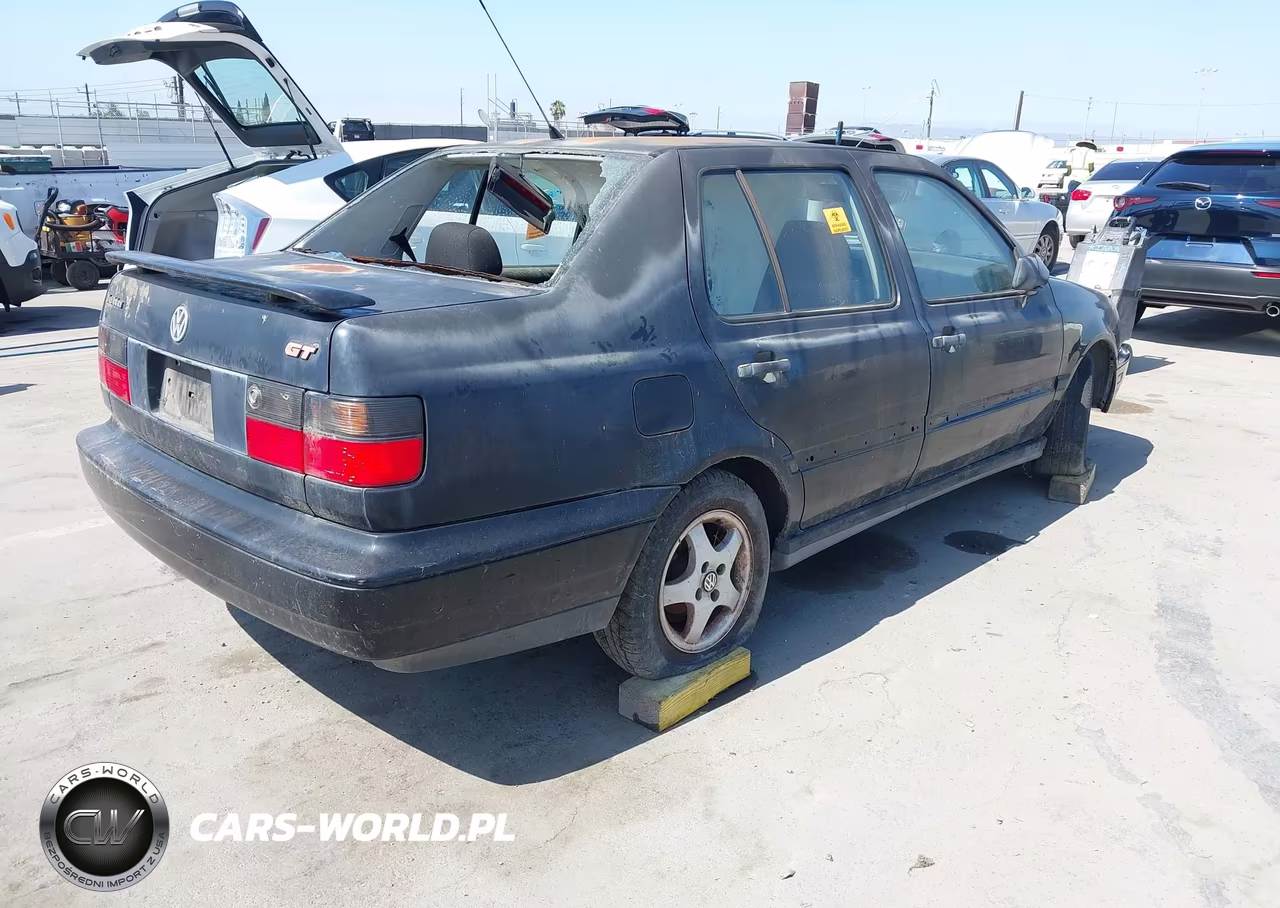 1998 Volkswagen Jetta Gt VIN:3VWVB81H5WM148358 - 4