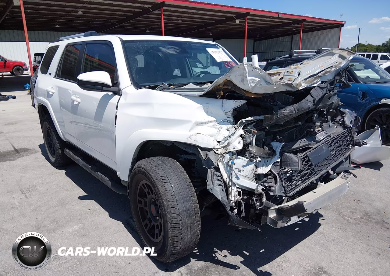 2022 Toyota 4Runner Sr5 – zdjęcie 1 z 21
