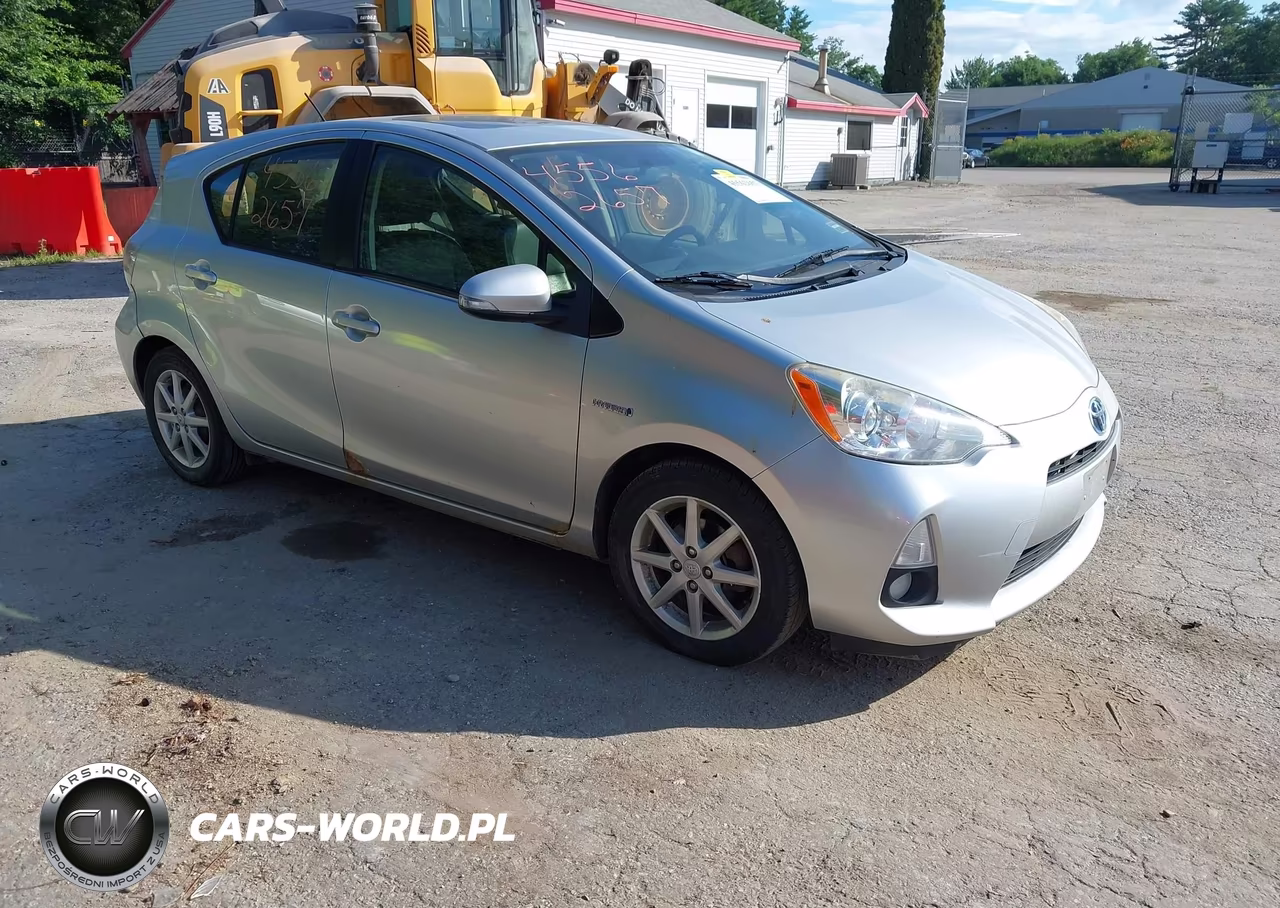 2012 Toyota Prius C Four