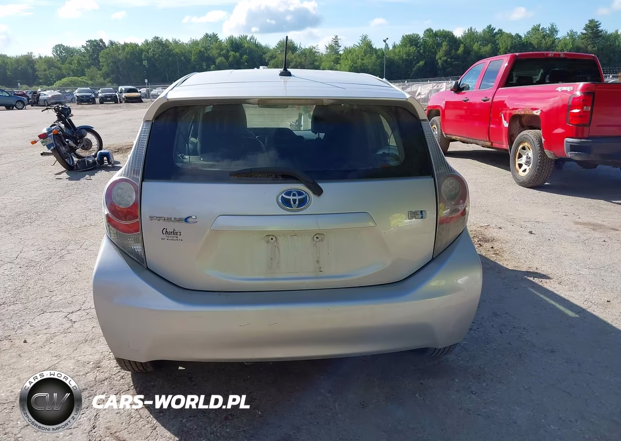 2012 Toyota Prius C Four VIN:JTDKDTB33C1014463 - 15