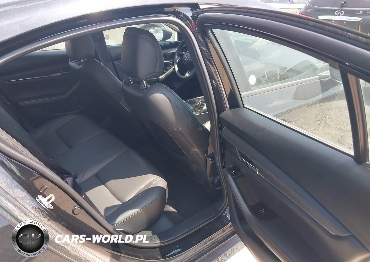 2025 Mazda Mazda3 2.5 S Preferred VIN:3MZBPACM0SM467375 - 8