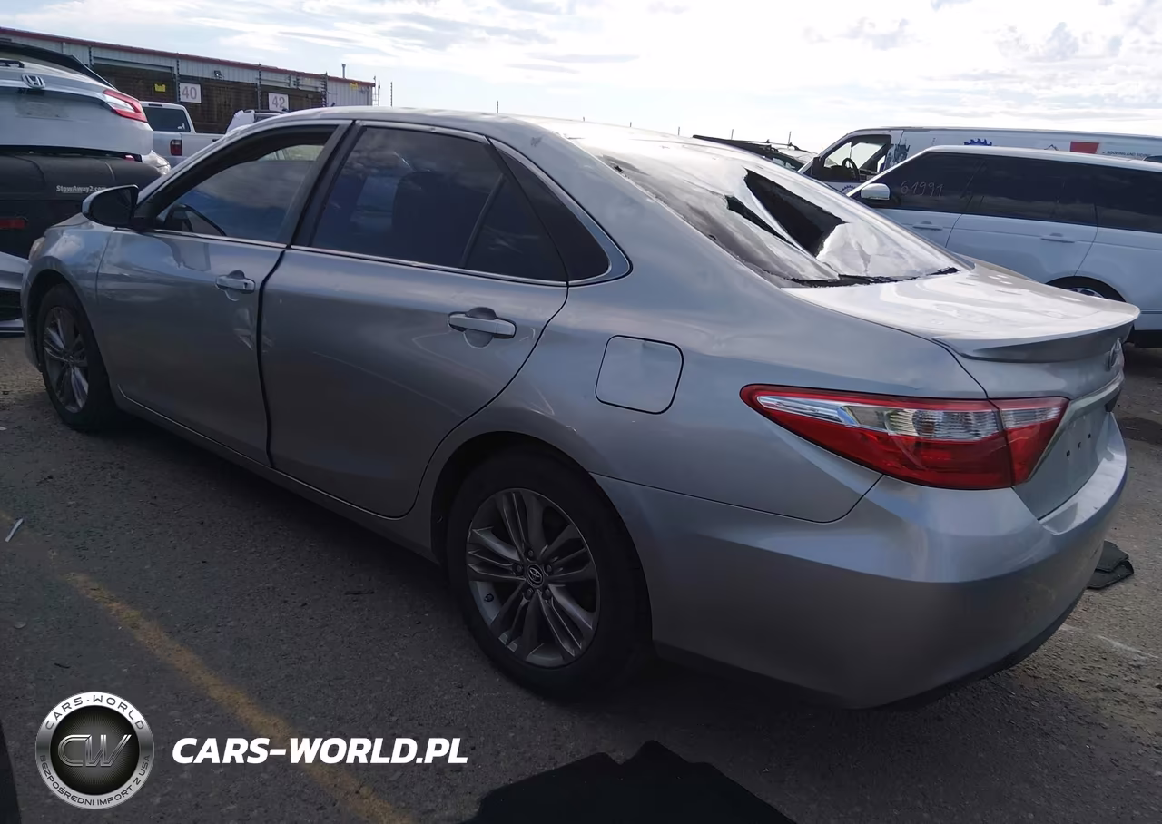 2016 Toyota Camry Se VIN:4T1BF1FK9GU186254 - 3