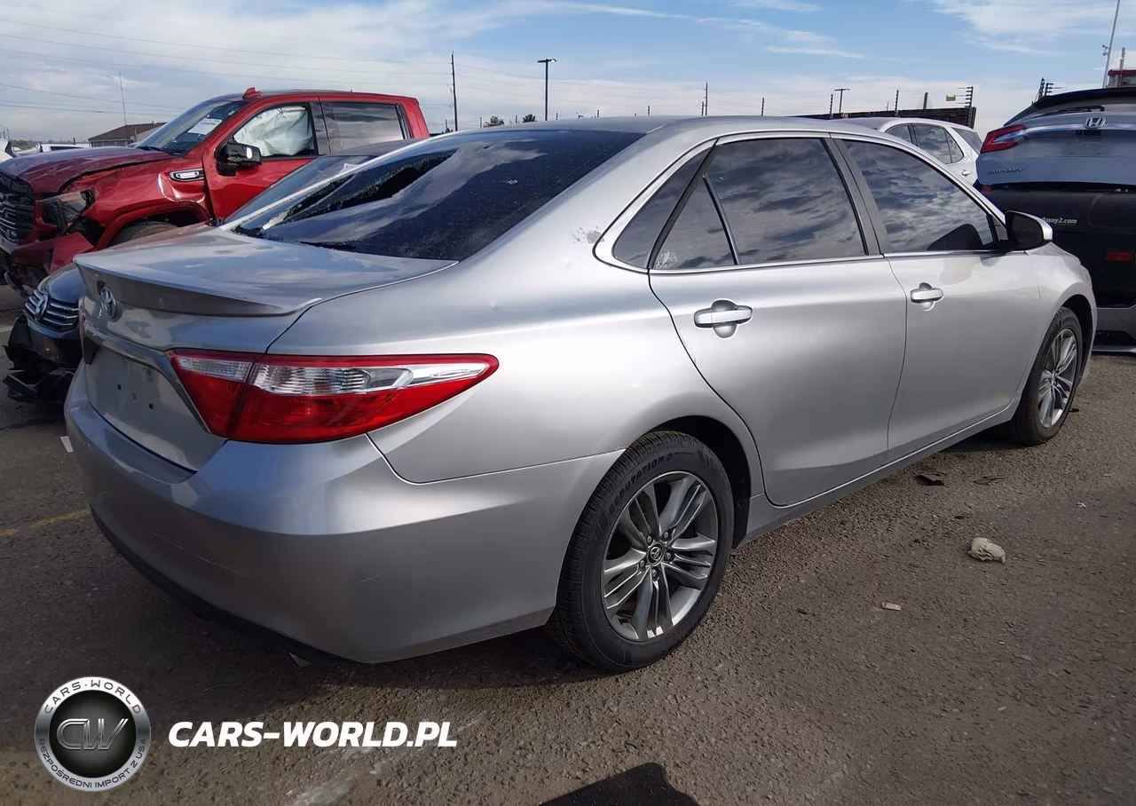 2016 Toyota Camry Se VIN:4T1BF1FK9GU186254 - 4