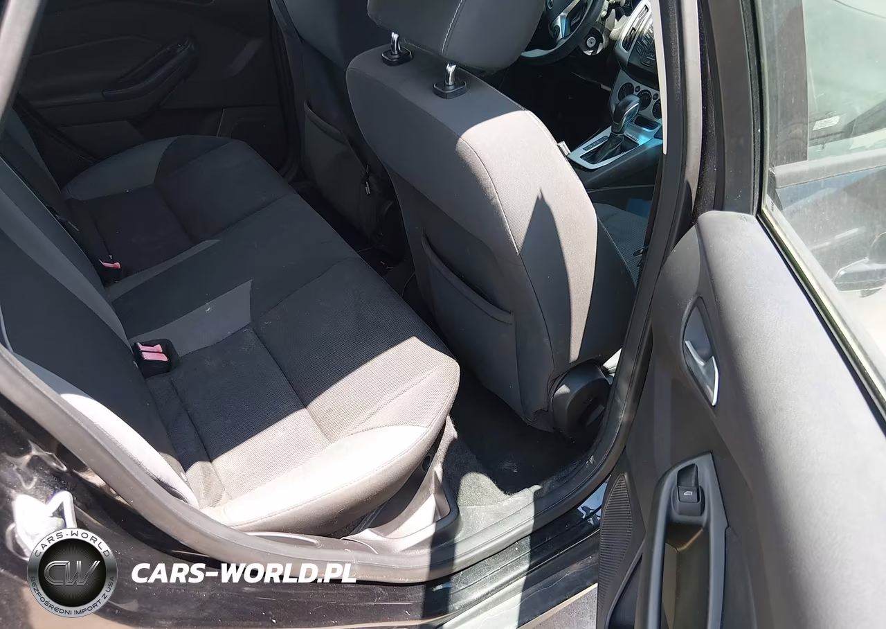 2014 Ford Focus Se VIN:1FADP3F28EL186695 - 8