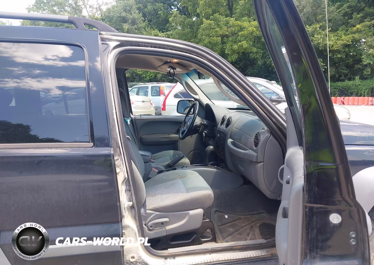 2005 Jeep Liberty Sport VIN:1J4GL48565W655498 - 5