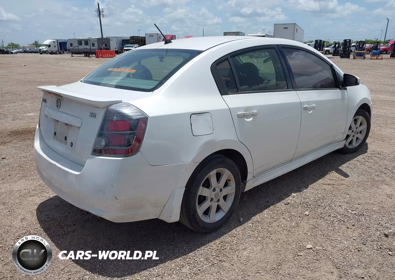 2010 Nissan Sentra 2.0Sr VIN:3N1AB6AP7AL714552 - 4