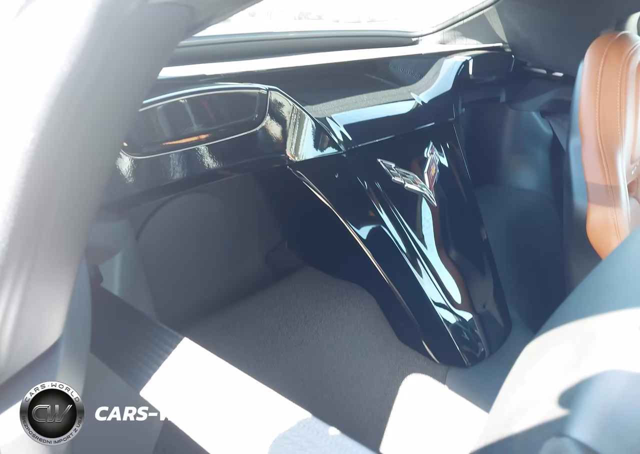 2019 Chevrolet Corvette Z06 VIN:1G1YR3D68K5606198 - 8