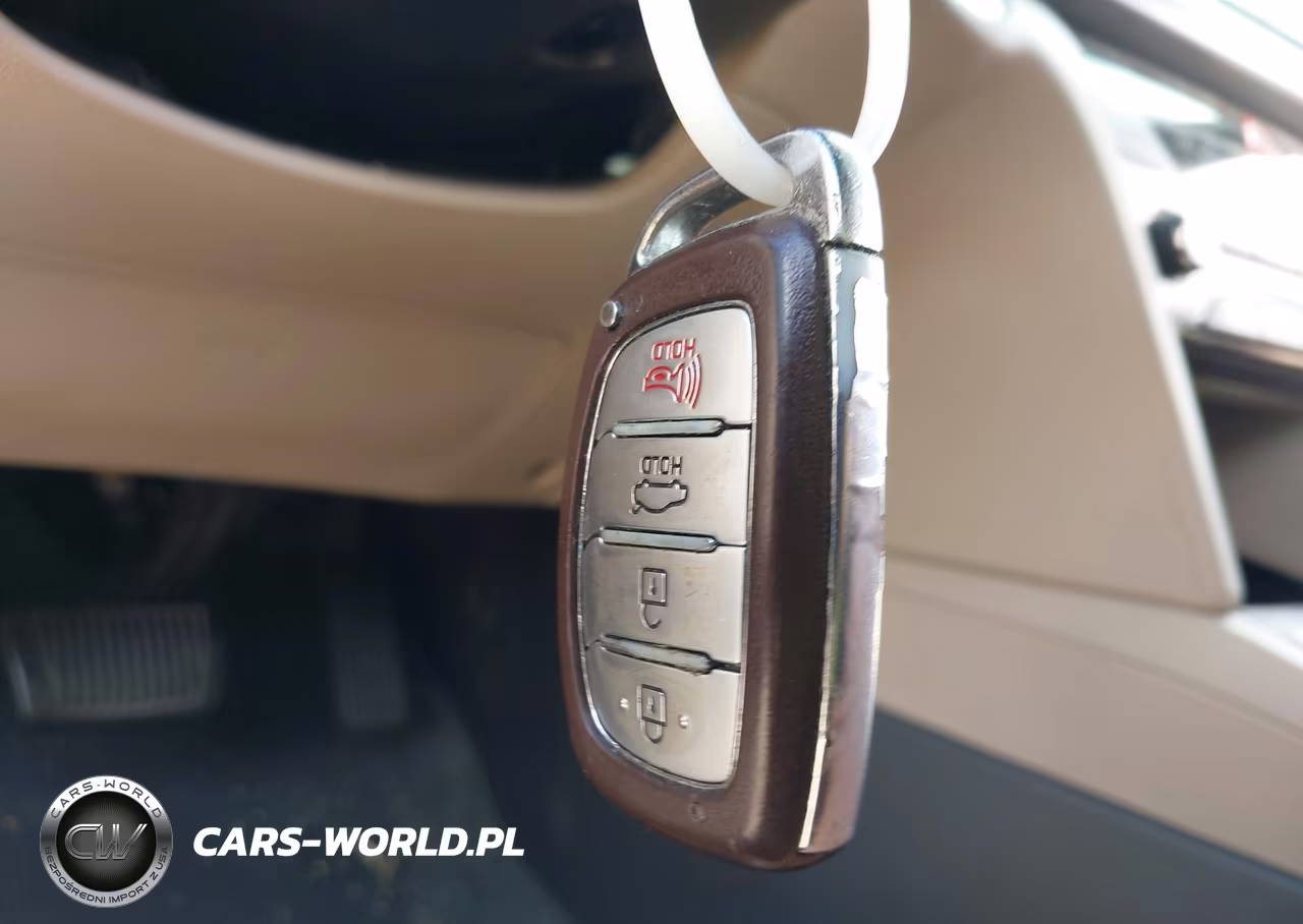 2017 Hyundai Elantra Value Edition VIN:5NPD84LF0HH144485 - 11