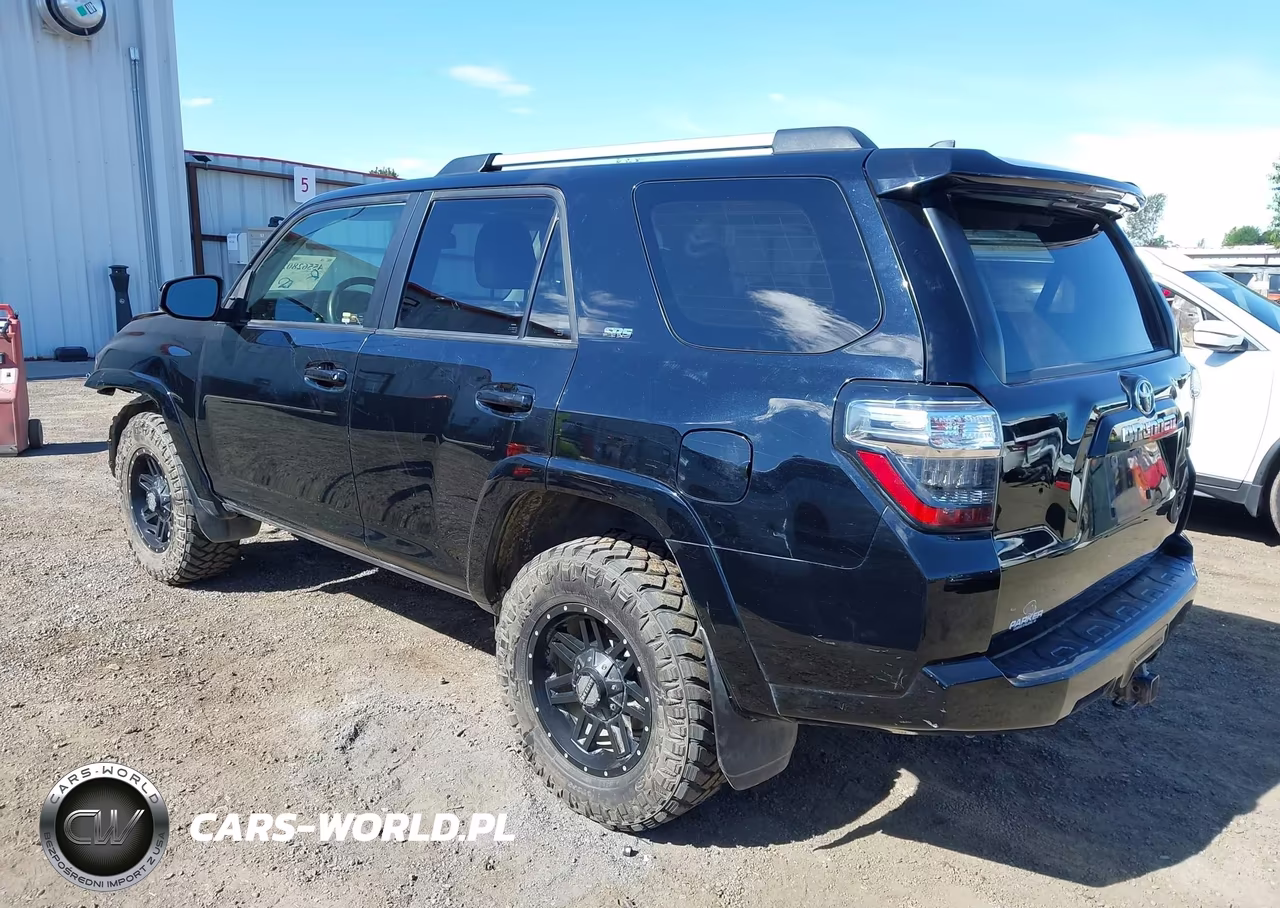 2020 Toyota 4Runner Sr5 VIN:JTEBU5JR6L5759410 - 3