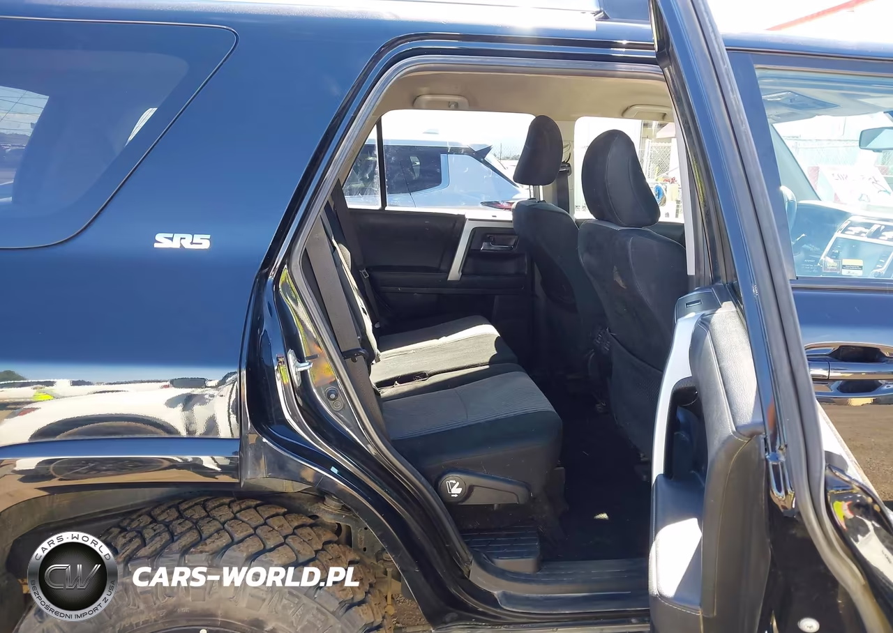2020 Toyota 4Runner Sr5 VIN:JTEBU5JR6L5759410 - 8