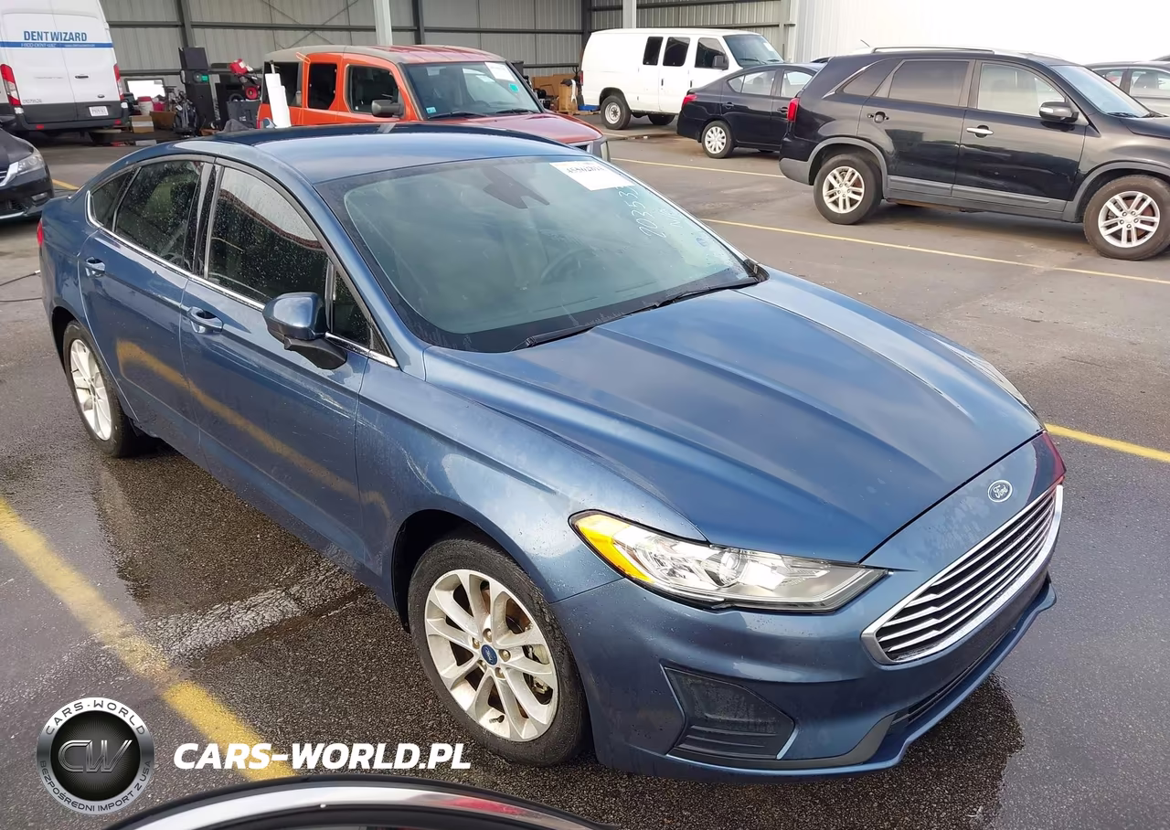 2019 Ford Fusion Se – zdjęcie 1 z 16