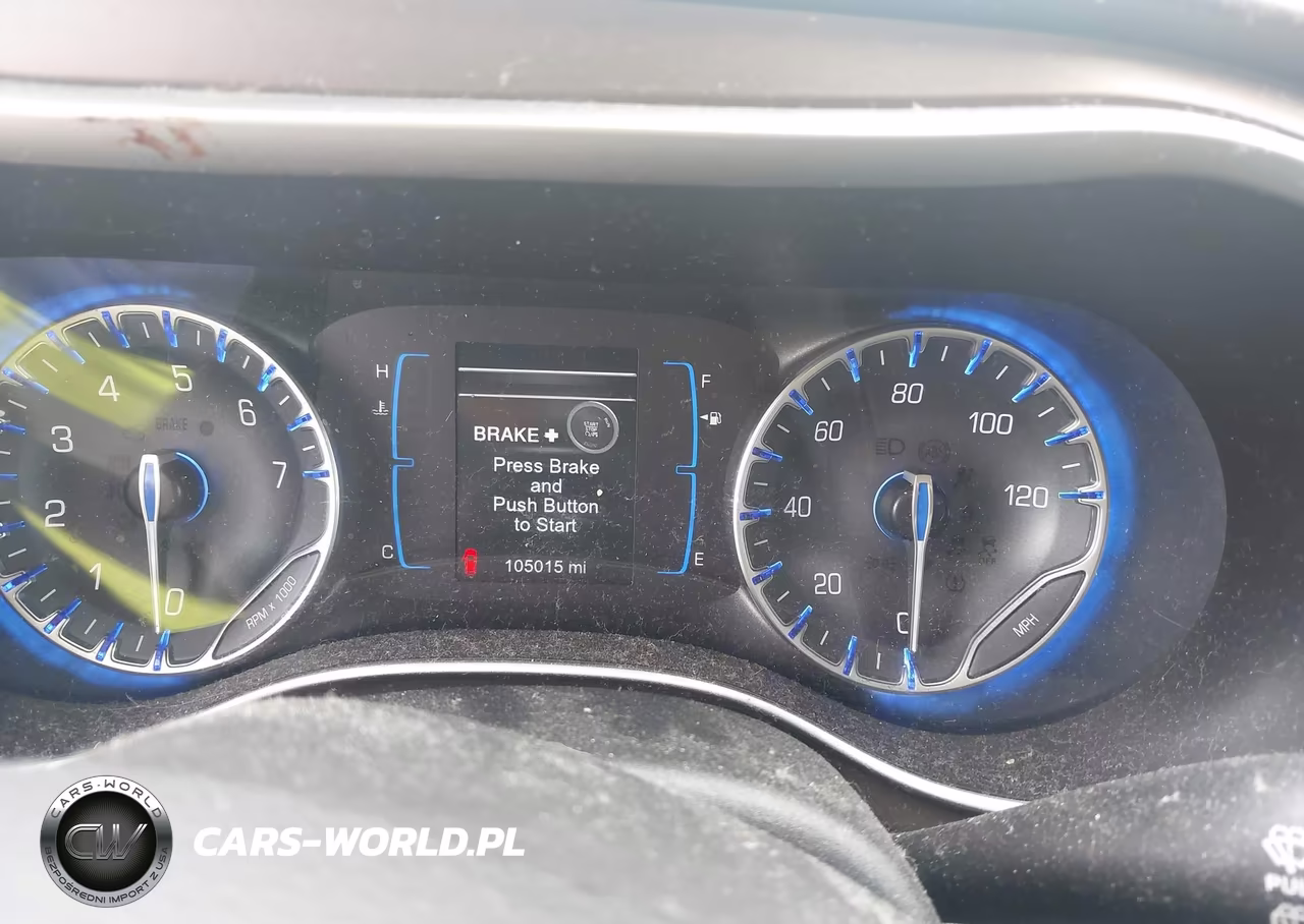 2017 Chrysler Pacifica Touring-L VIN:2C4RC1BG5HR656565 - 7