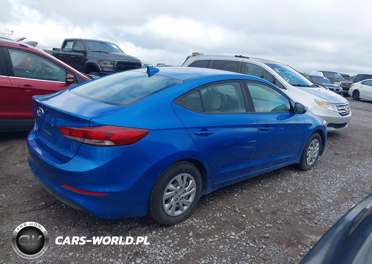 2017 Hyundai Elantra Se VIN:KMHD74LF3HU350601 - 4