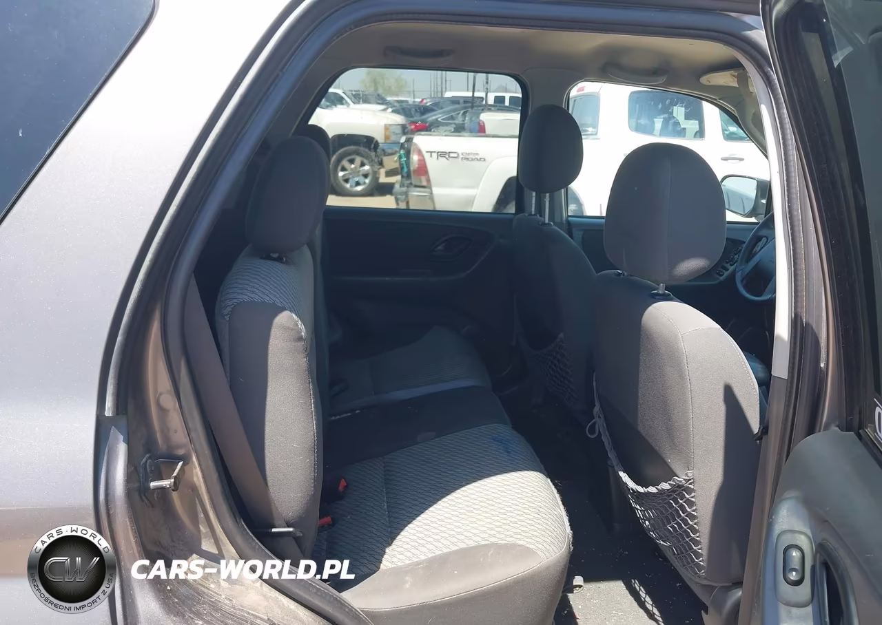 2004 Ford Escape Xlt VIN:1FMYU93164KA98571 - 8