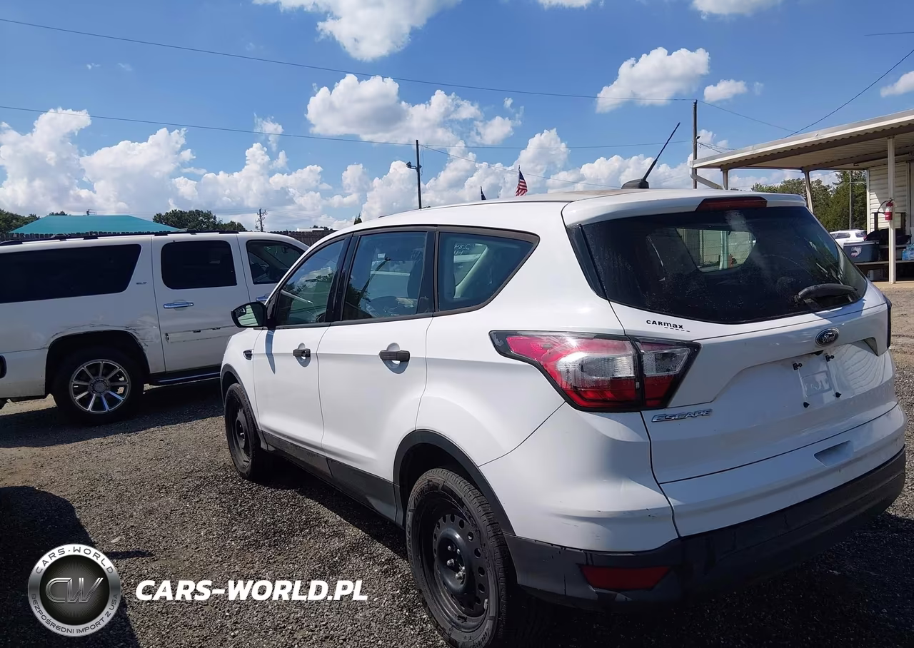 2017 Ford Escape S VIN:1FMCU0F78HUB19193 - 3