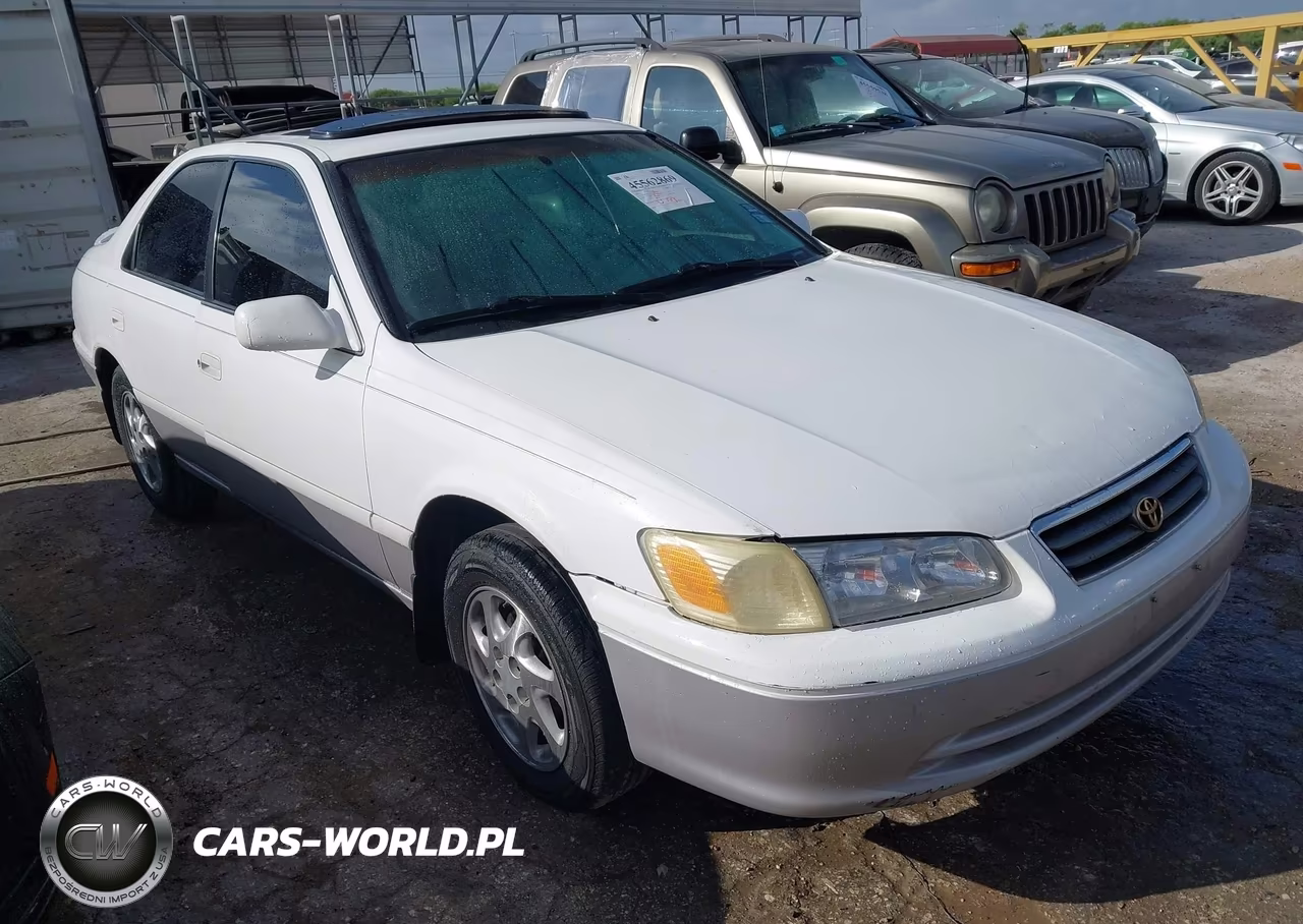 2000 Toyota Camry Le V6 – zdjęcie 1 z 13