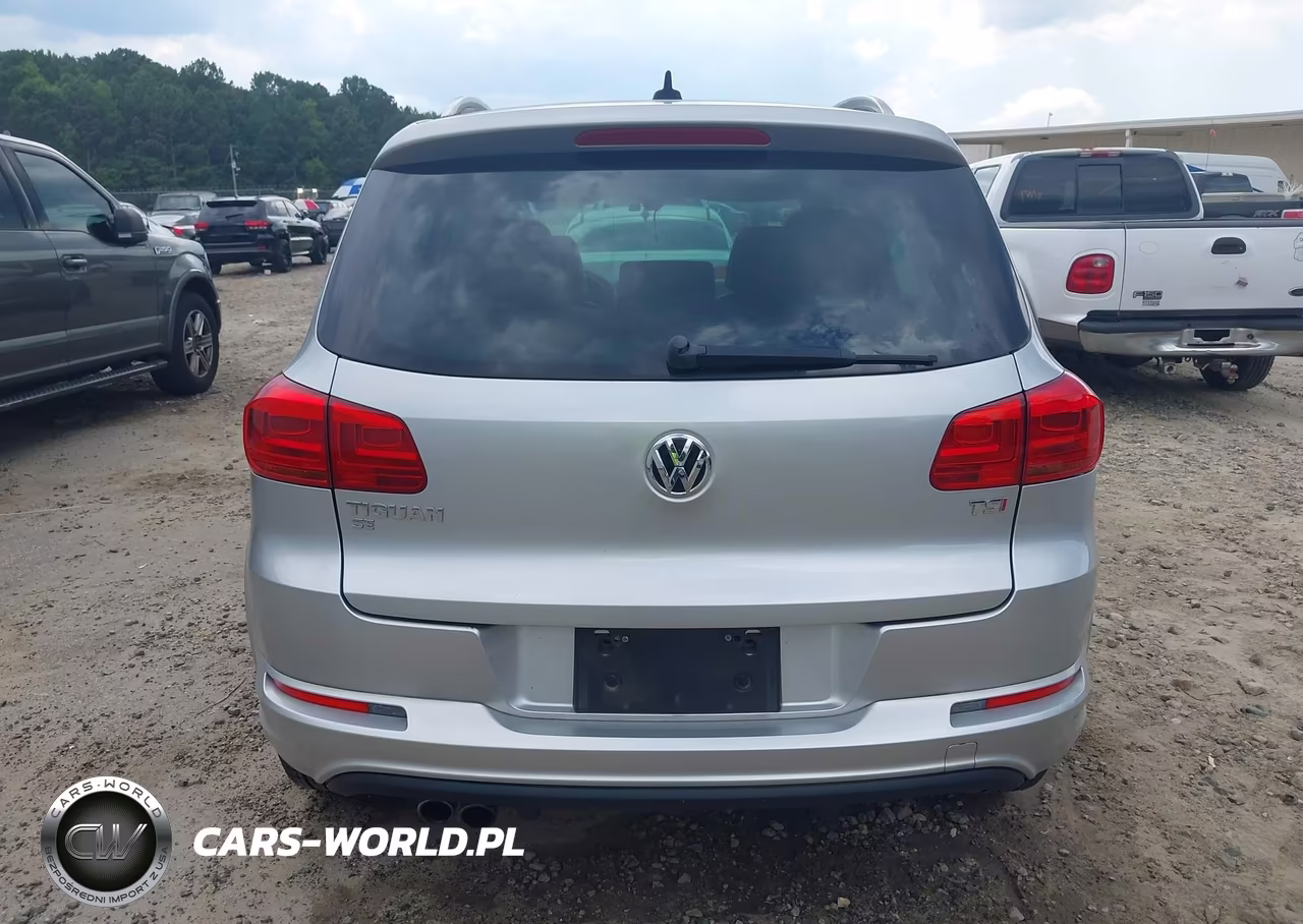 2017 Volkswagen Tiguan 2.0T Sport VIN:WVGTV7AX2HK008065 - 16