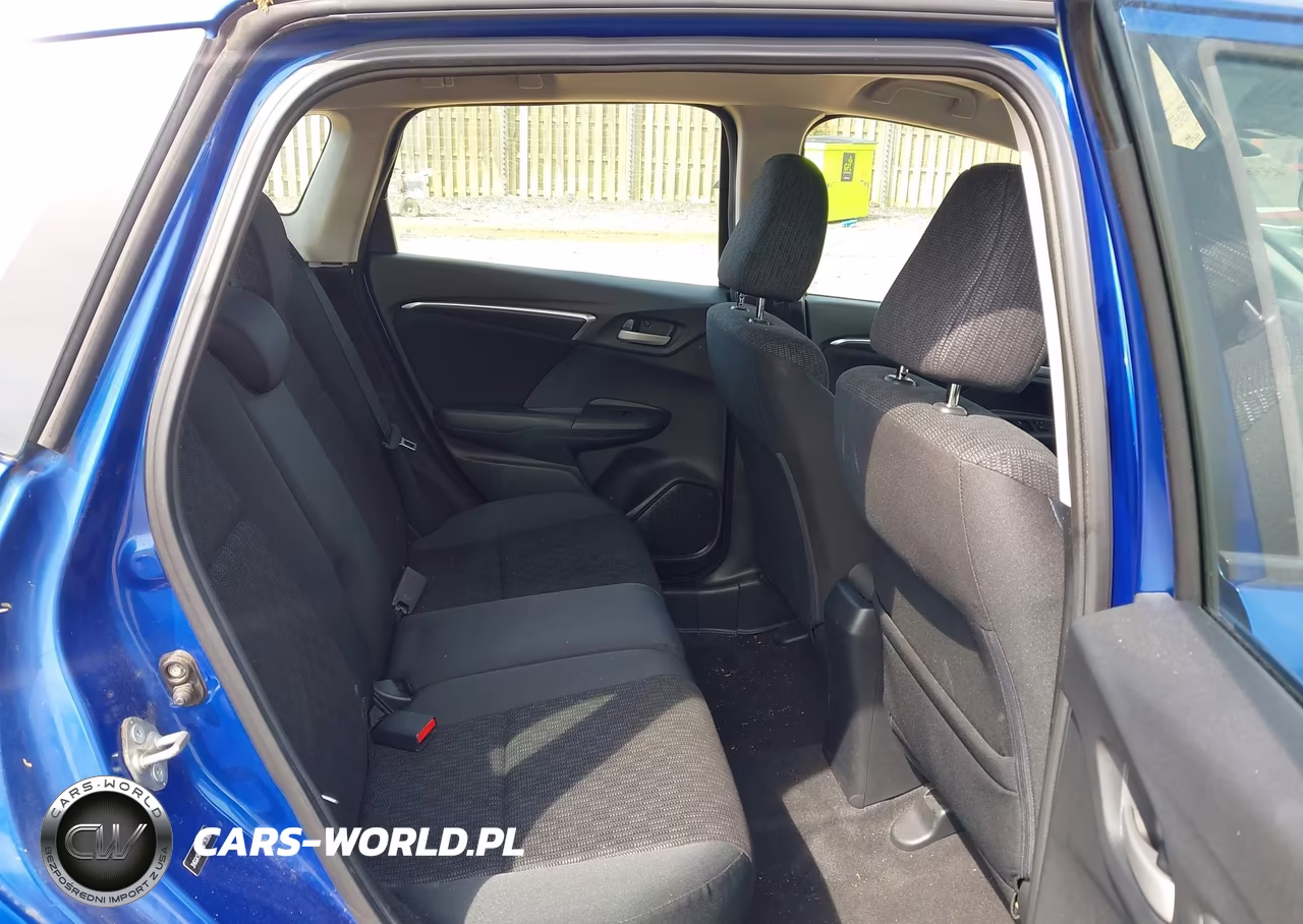 2015 Honda Fit Lx VIN:3HGGK5H55FM735389 - 8