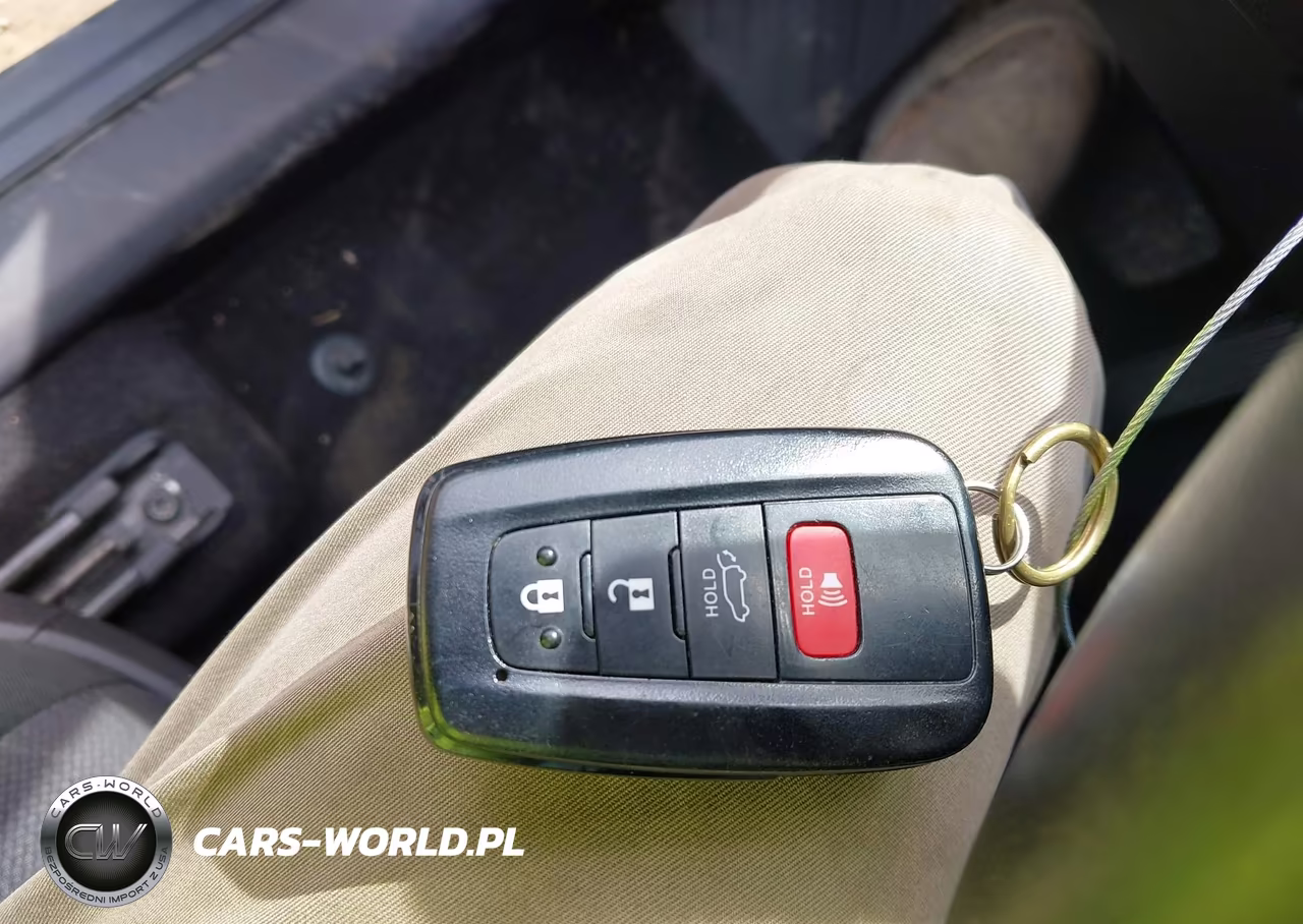 2019 Toyota Rav4 Hybrid Xle VIN:2T3RWRFV0KW017540 - 11