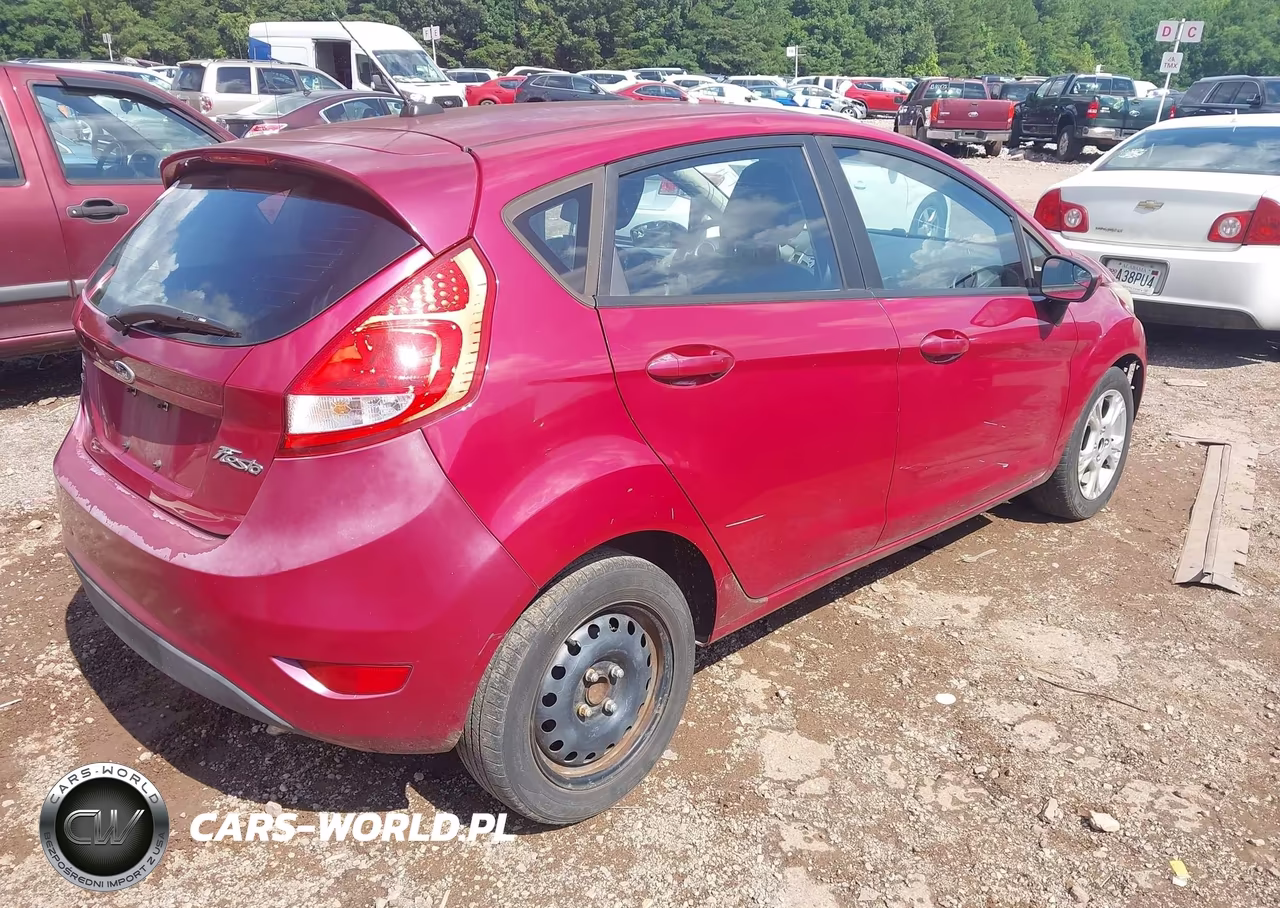 2011 Ford Fiesta Se VIN:3FADP4EJ5BM170771 - 4