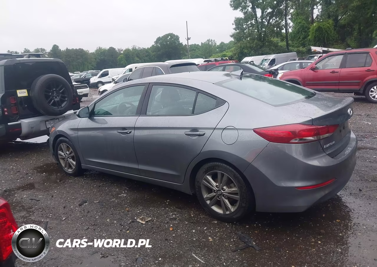 2018 Hyundai Elantra Sel VIN:5NPD84LF3JH291177 - 14
