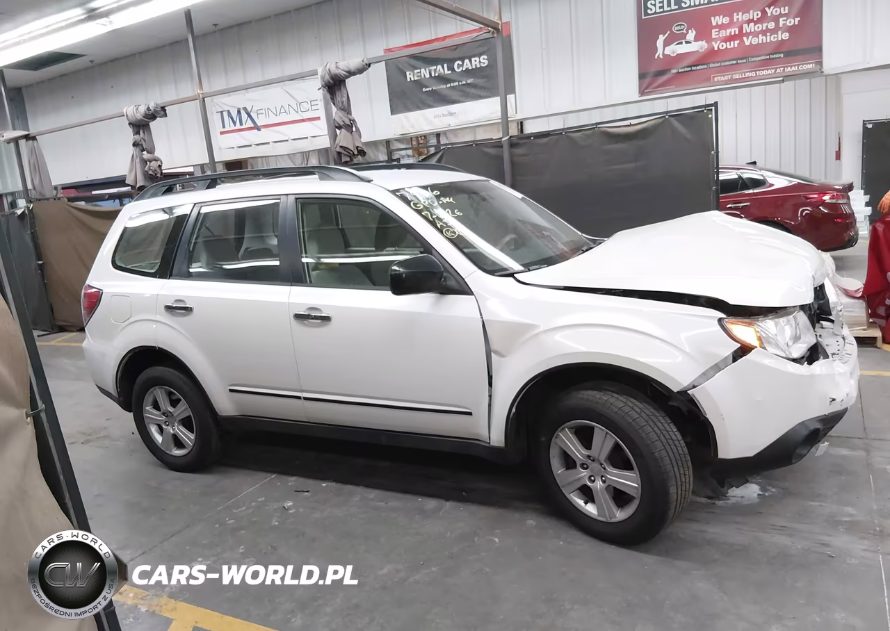 2013 Subaru Forester 2.5X VIN:JF2SHABC1DH442695 - 14