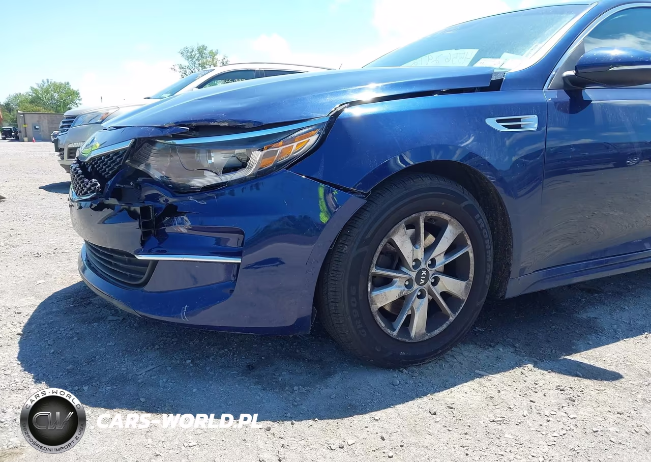 2018 Kia Optima Lx VIN:5XXGT4L33JG223331 - 17