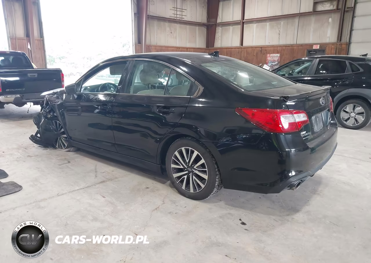 2018 Subaru Legacy 2.5I Premium VIN:4S3BNAD69J3030368 - 3