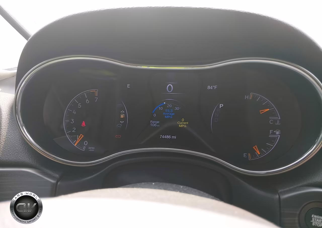 2019 Jeep Grand Cherokee Laredo E 4X4 VIN:1C4RJFAG8KC754221 - 15