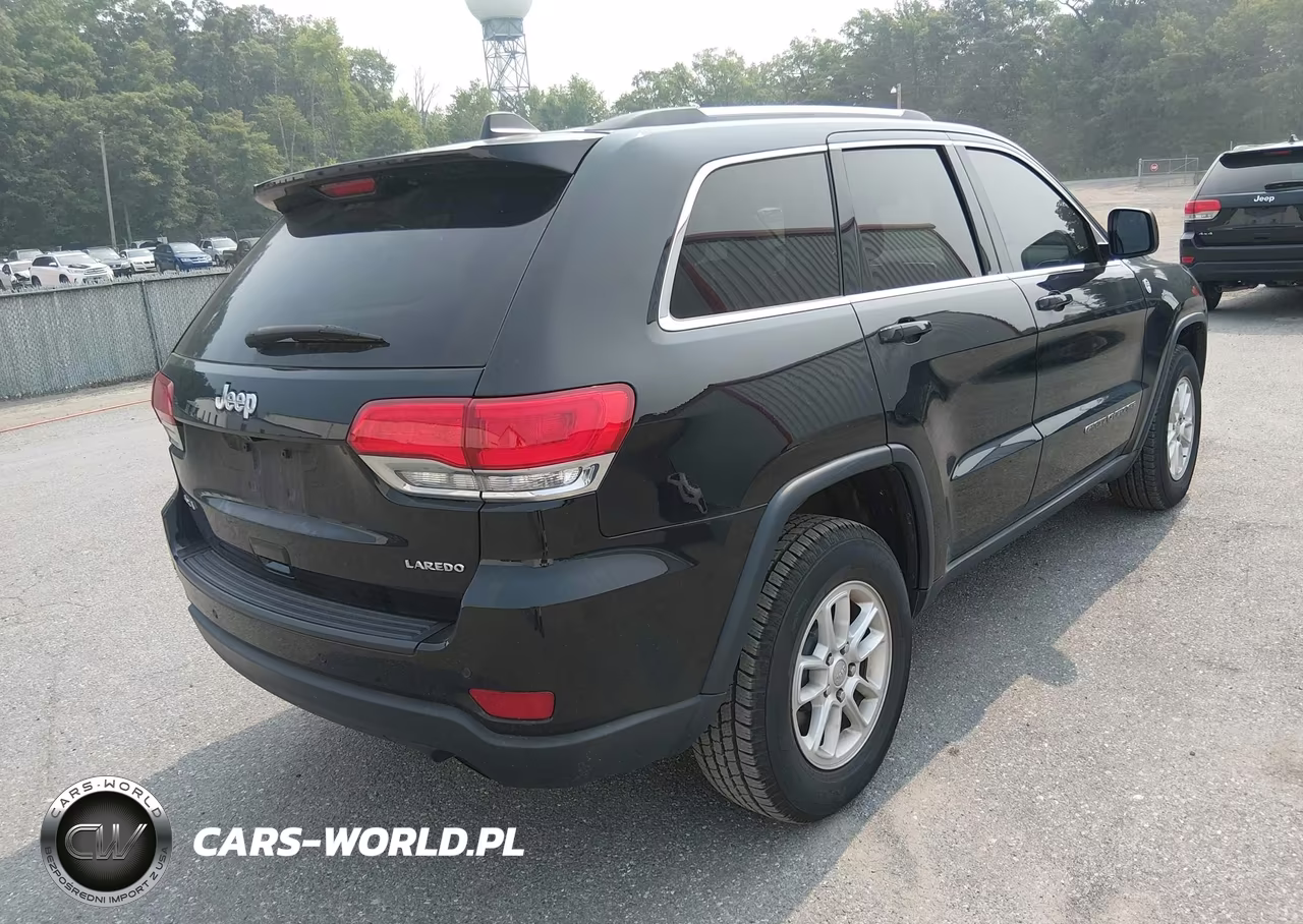 2019 Jeep Grand Cherokee Laredo E 4X4 VIN:1C4RJFAG8KC754221 - 4