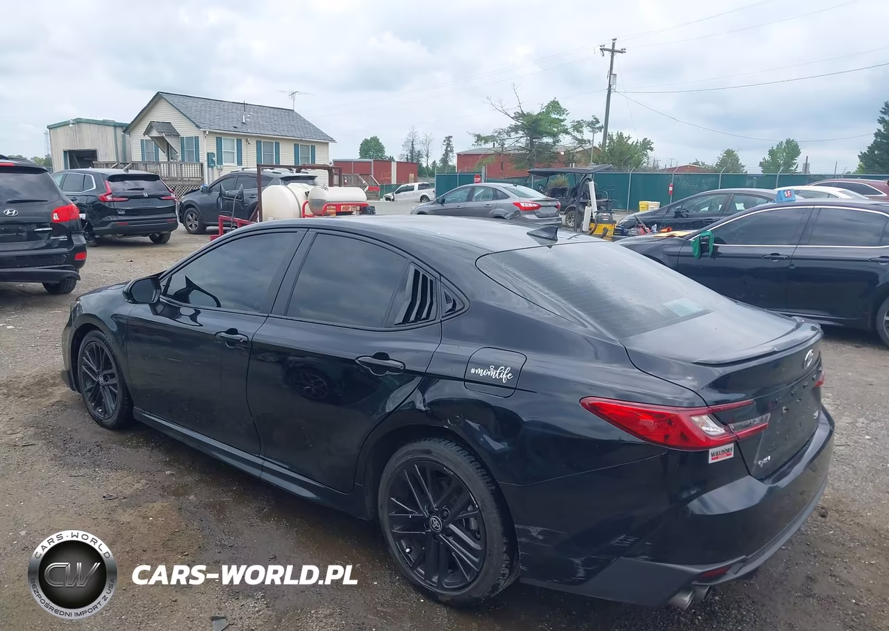 2025 Toyota Camry Se VIN:4T1DAACK0SU059221 - 3