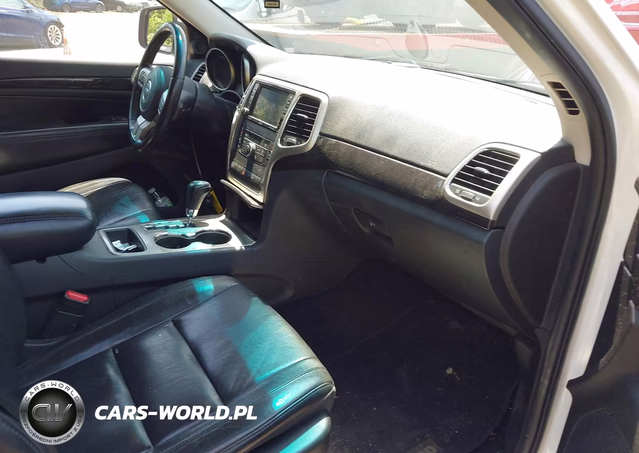 2012 Jeep Grand Cherokee Laredo VIN:1C4RJFAG4CC316426 - 5